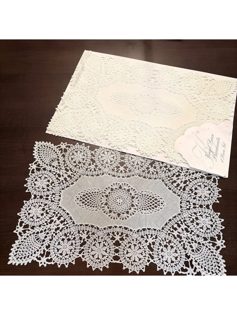 VTG Vinyl Lace Placemats White Made in Taiwan 12x 18" Rectangular Set of 4 NEW